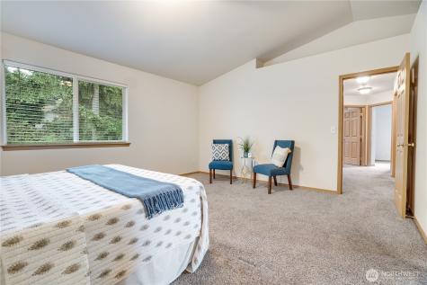 17317 94th Avenue Ct E Puyallup WA 98375