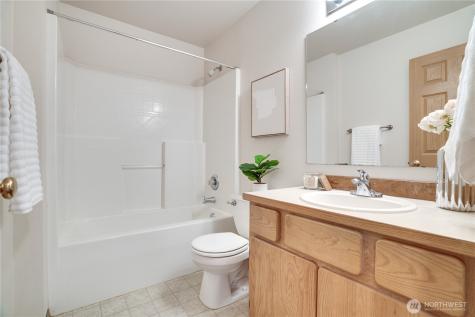17317 94th Avenue Ct E Puyallup WA 98375