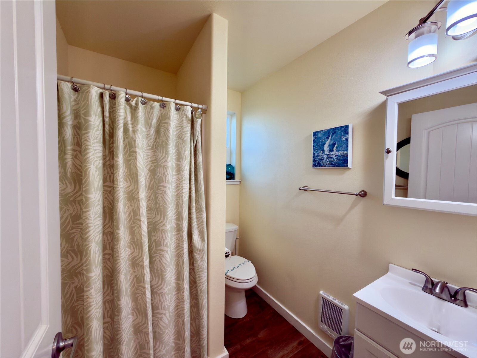 1046 Wawona Avenue SE Ocean Shores WA 98569
