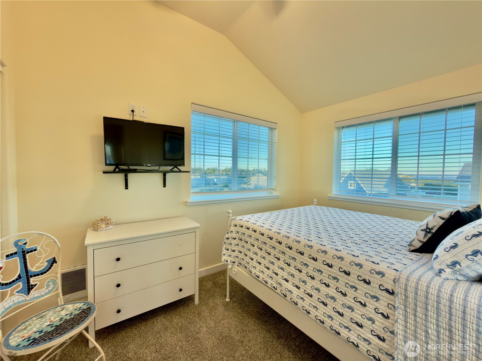 1046 Wawona Avenue SE Ocean Shores WA 98569
