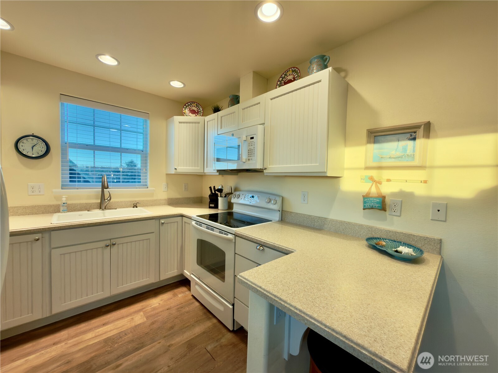 1046 Wawona Avenue SE Ocean Shores WA 98569