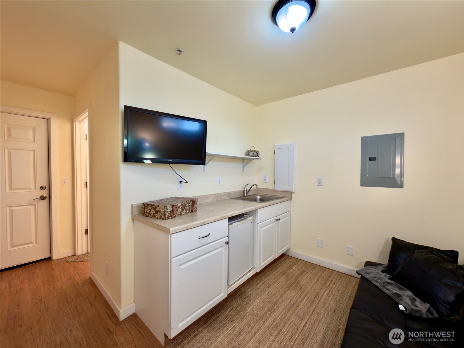 1046 Wawona Avenue SE Ocean Shores WA 98569