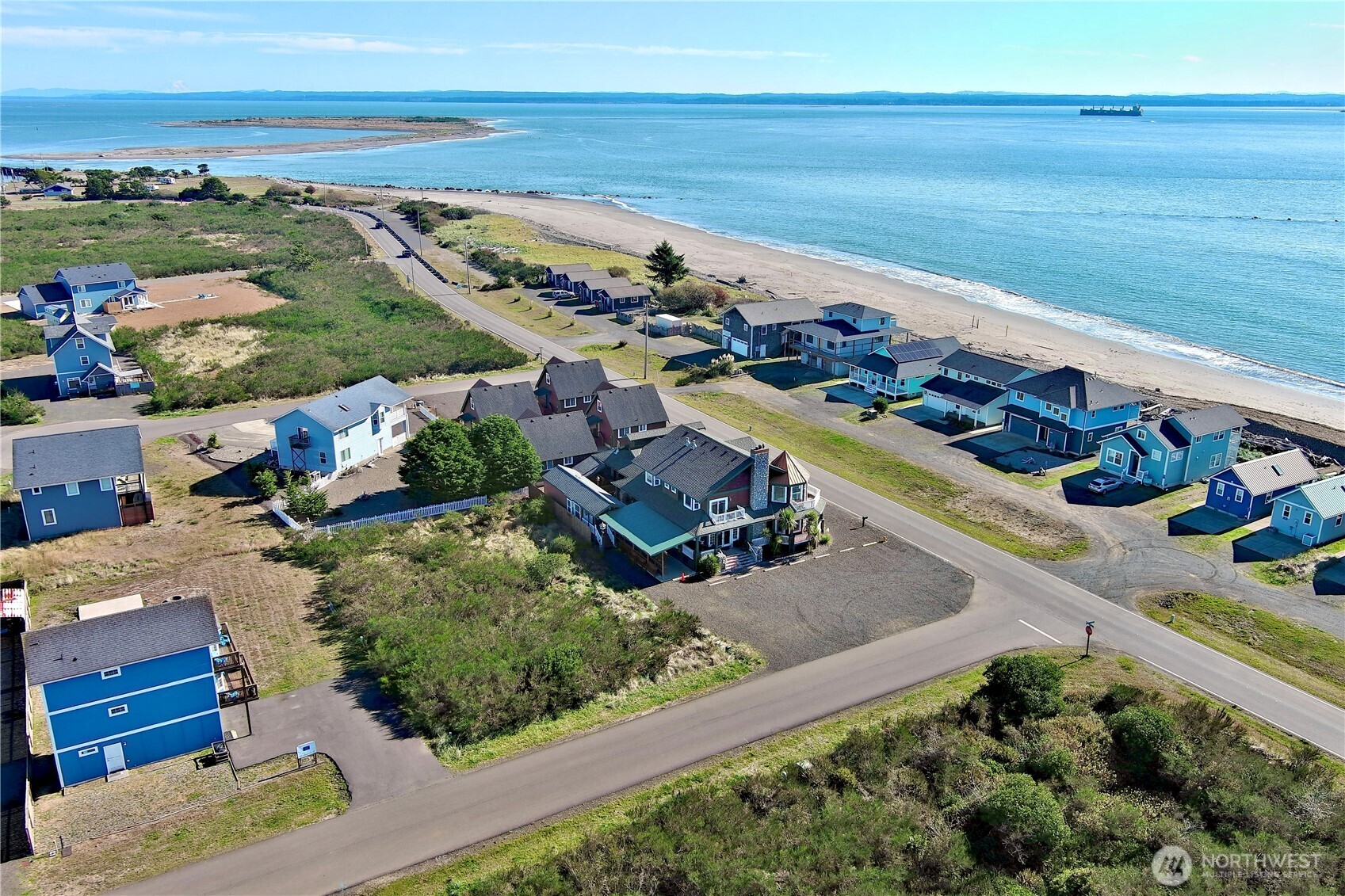 1046 Wawona Avenue SE Ocean Shores WA 98569