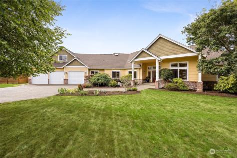1062 Paha View Drive Fox Island WA 98333