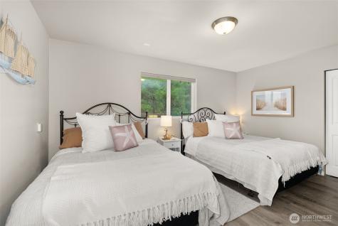 1503 Dune Crest Loop Westport WA 98595