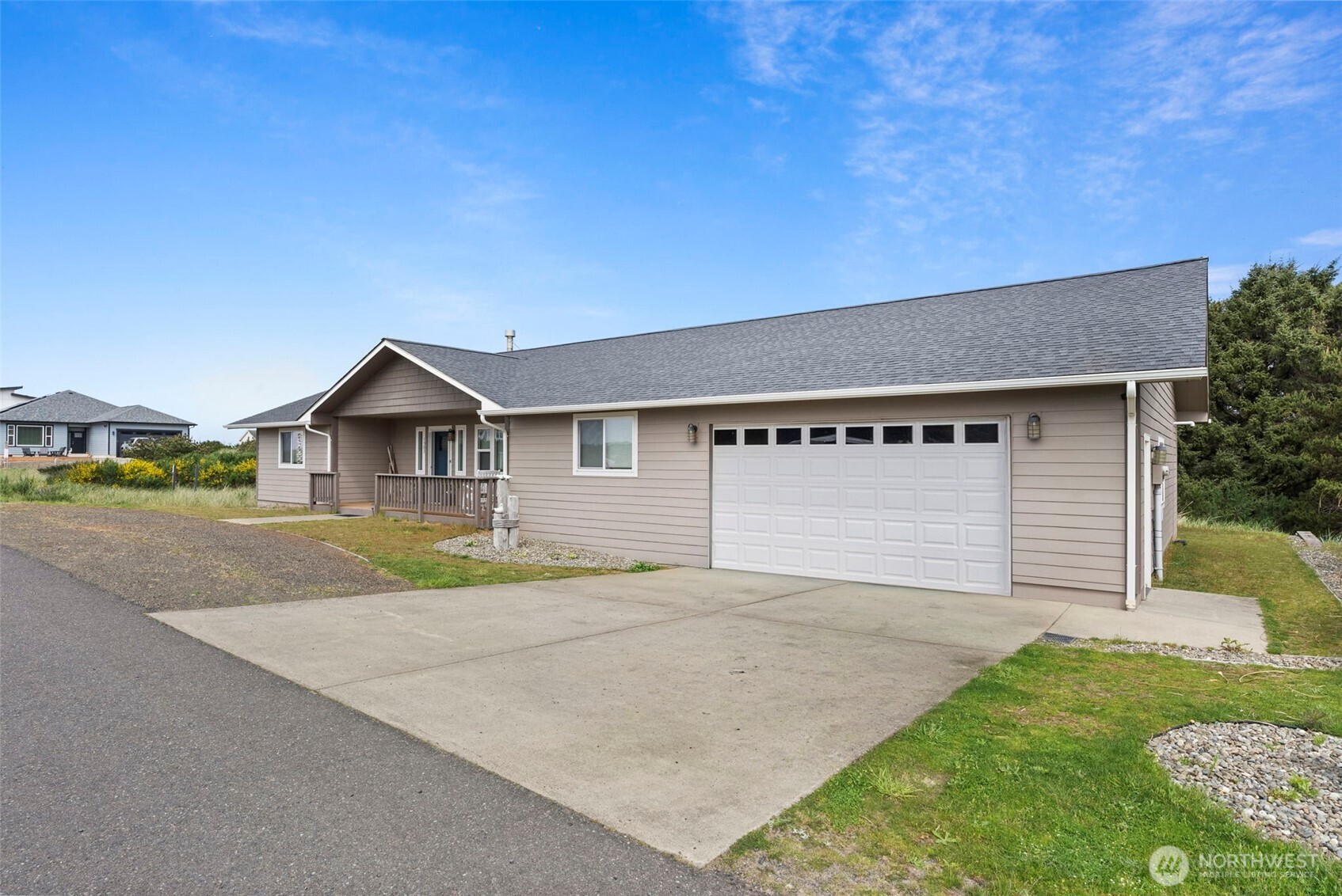 1503 Dune Crest Loop Westport WA 98595