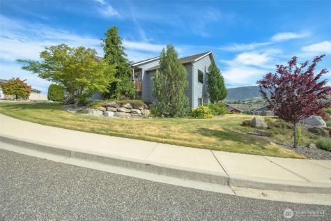 2840 Akamai Way East Wenatchee WA 98801