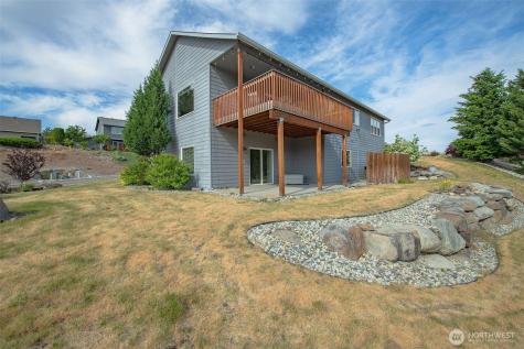 2840 Akamai Way East Wenatchee WA 98801