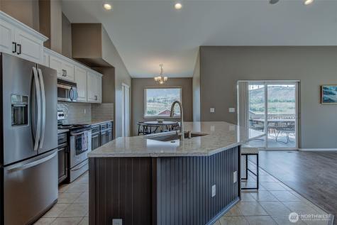 2840 Akamai Way East Wenatchee WA 98801