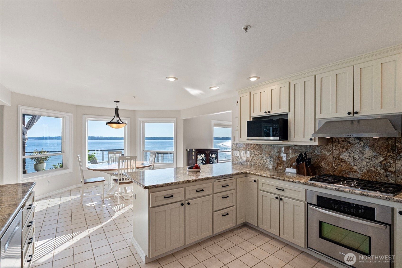 182 Bow Road Fox Island WA 98333