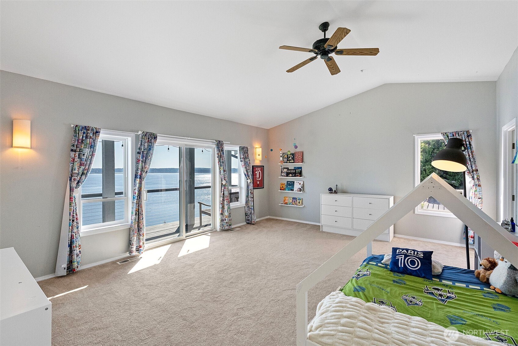182 Bow Road Fox Island WA 98333