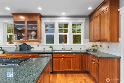 1828 4th Street Kirkland WA 98033