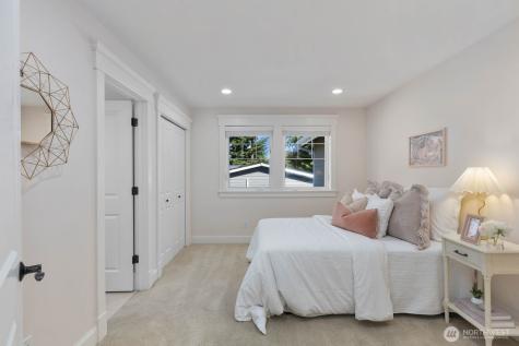 1828 4th Street Kirkland WA 98033