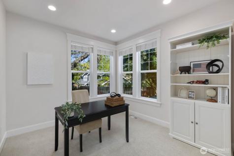 1828 4th Street Kirkland WA 98033