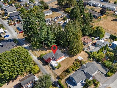 176 N N Maple Street Camano Island WA 98282