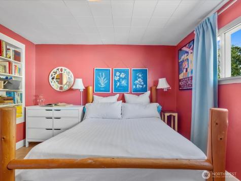 176 N N Maple Street Camano Island WA 98282