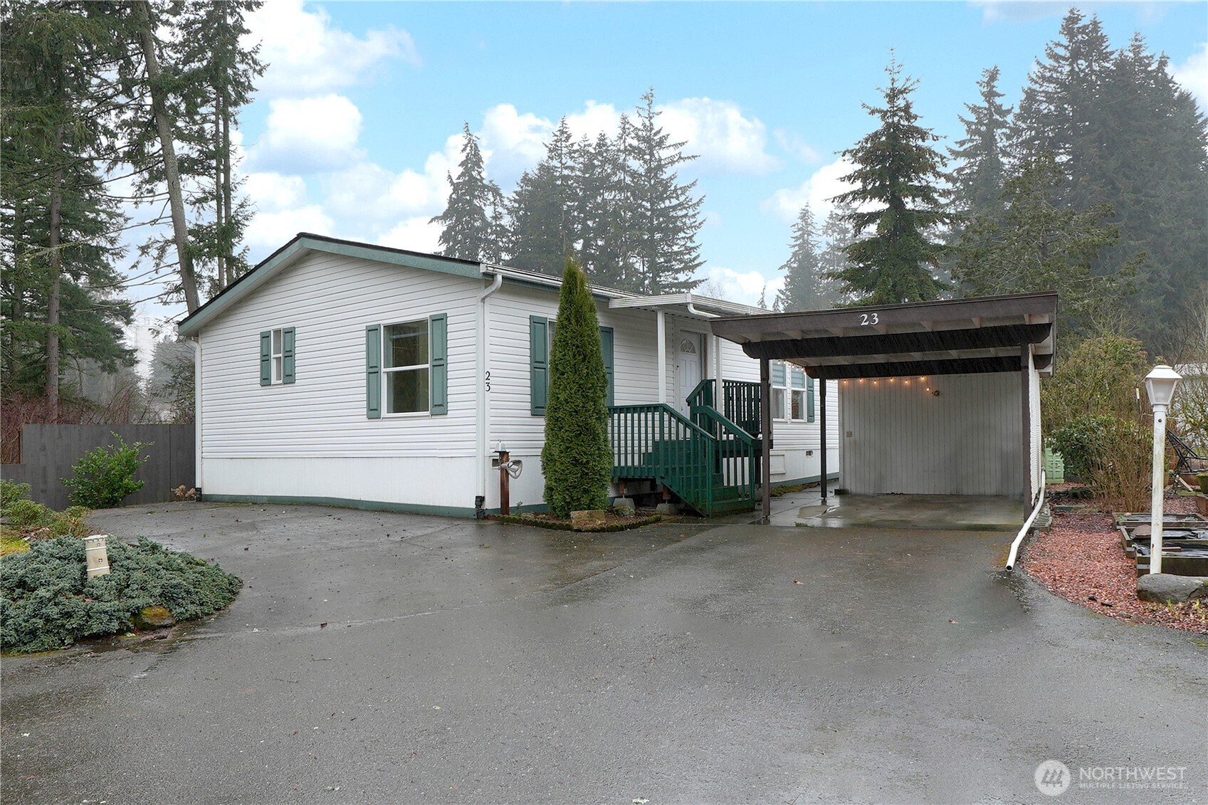 9314 Canyon Road E Puyallup WA 98371
