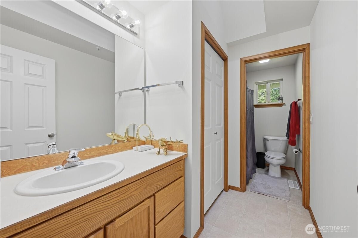 6534 NE 198th Street Kenmore WA 98028
