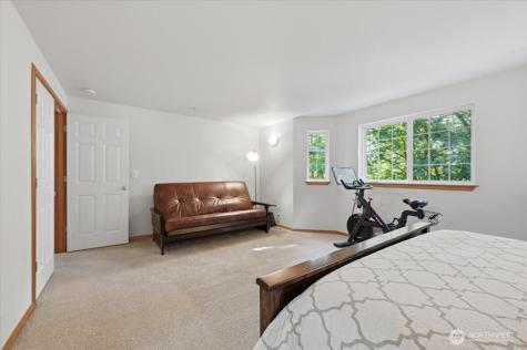 6534 NE 198th Street Kenmore WA 98028