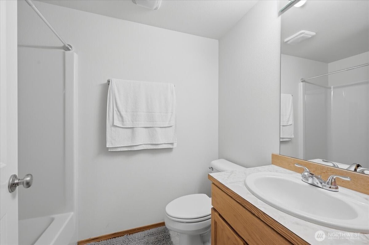 6534 NE 198th Street Kenmore WA 98028