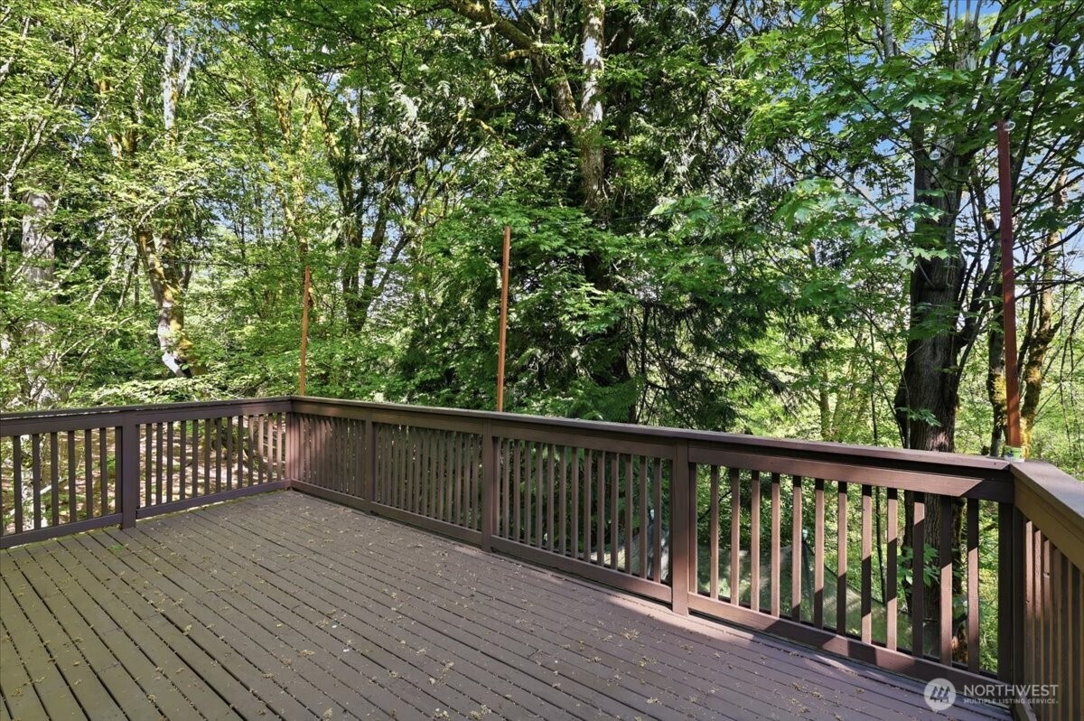 6534 NE 198th Street Kenmore WA 98028
