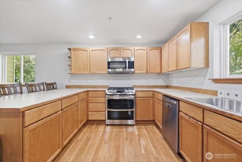 6534 NE 198th Street Kenmore WA 98028