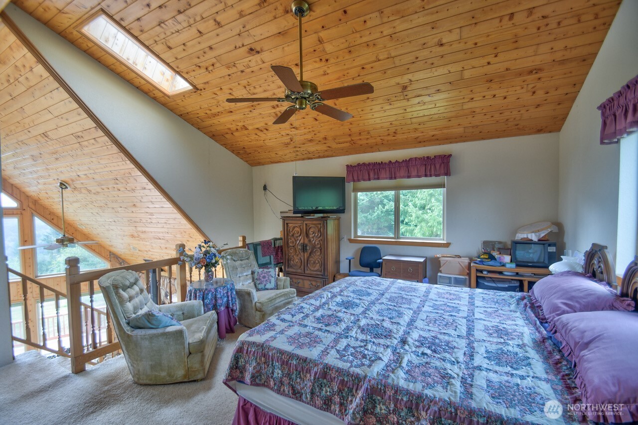 378 Burnt Ridge Road Onalaska WA 98570