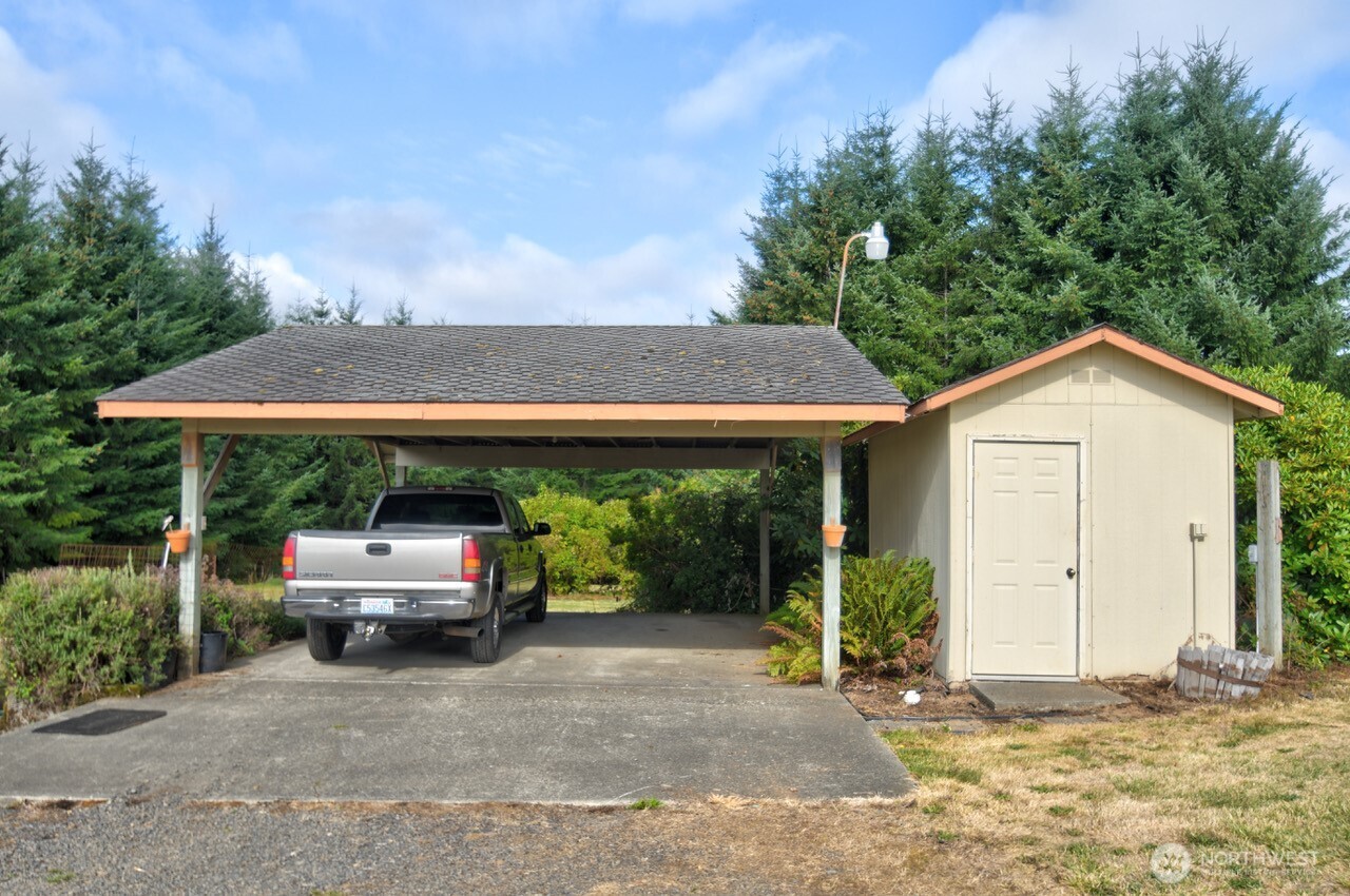 378 Burnt Ridge Road Onalaska WA 98570