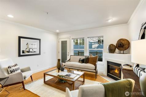 206 24th Avenue E Seattle WA 98112