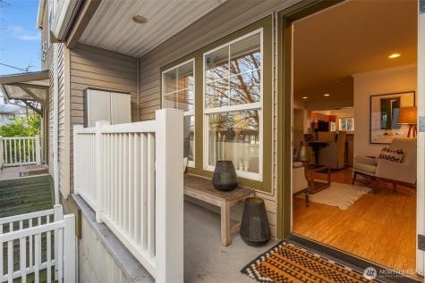 206 24th Avenue E Seattle WA 98112