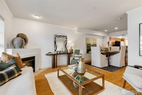206 24th Avenue E Seattle WA 98112