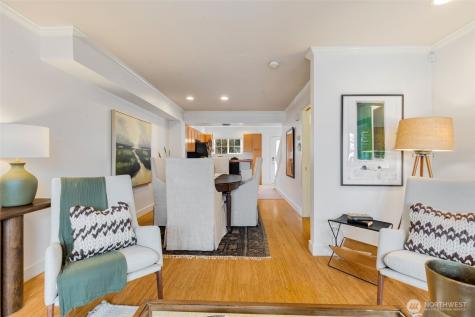 206 24th Avenue E Seattle WA 98112