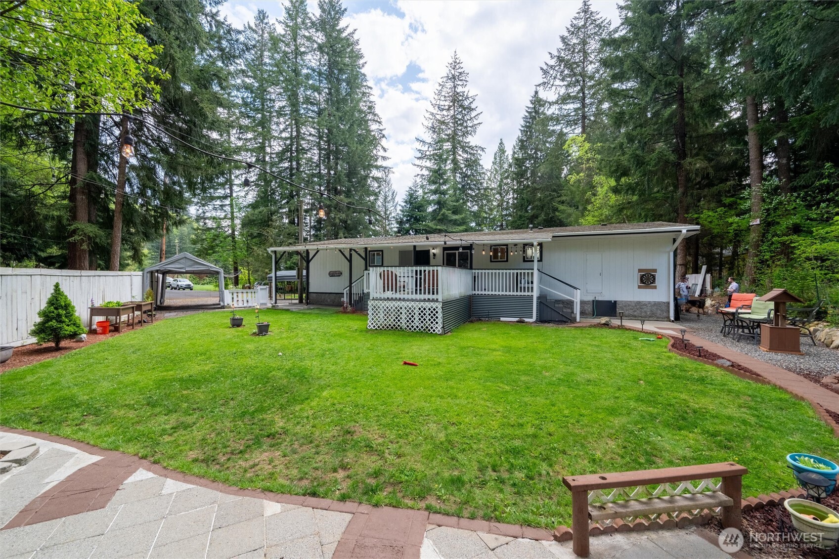 6360 Overland Trail Maple Falls WA 98266