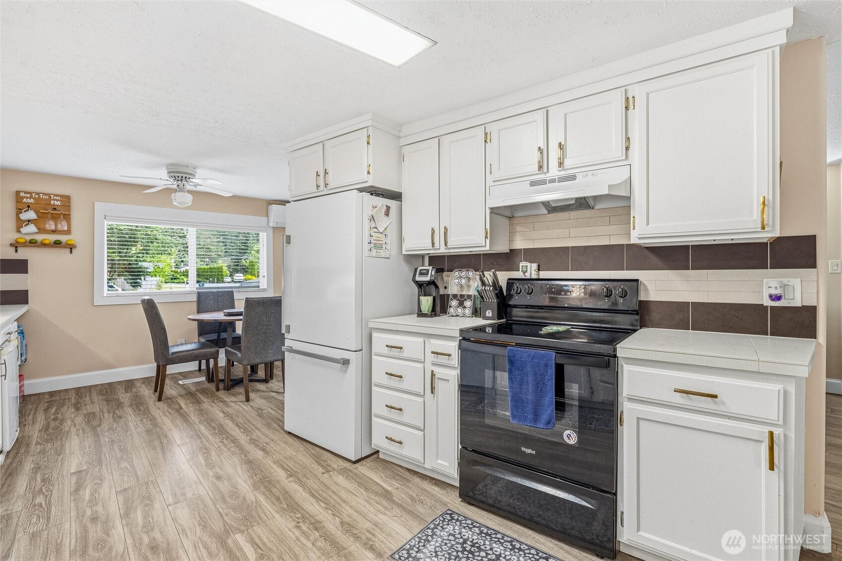 6360 Overland Trail Maple Falls WA 98266