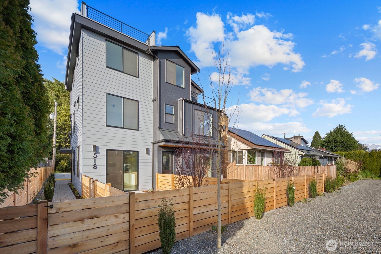 518 N 102nd Street Seattle WA 98133