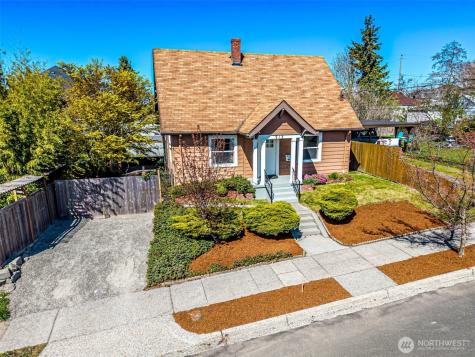 913 E Mckinley Road Tacoma WA 98404