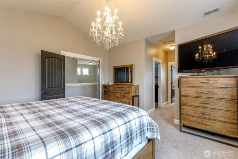 22306 137th Avenue E Graham WA 98338