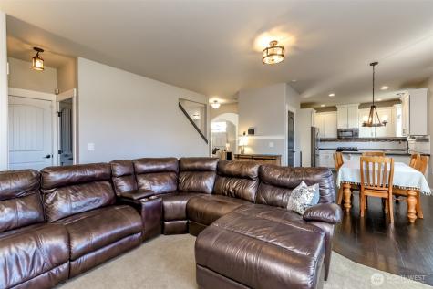 22306 137th Avenue E Graham WA 98338