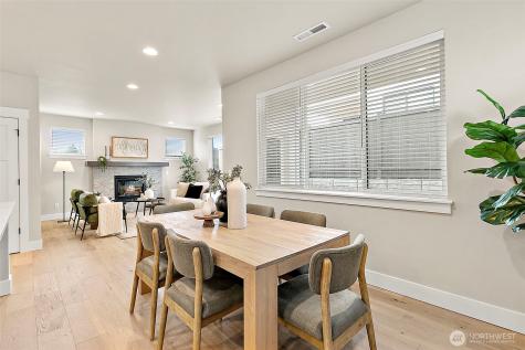 15715 SE 257th Place Covington WA 98042