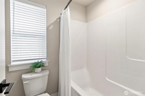 15715 SE 257th Place Covington WA 98042