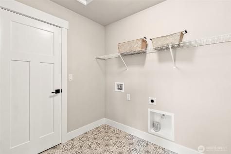 15715 SE 257th Place Covington WA 98042