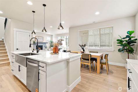 15715 SE 257th Place Covington WA 98042