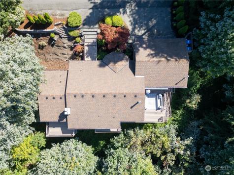 4825 88th Avenue SE Mercer Island WA 98040