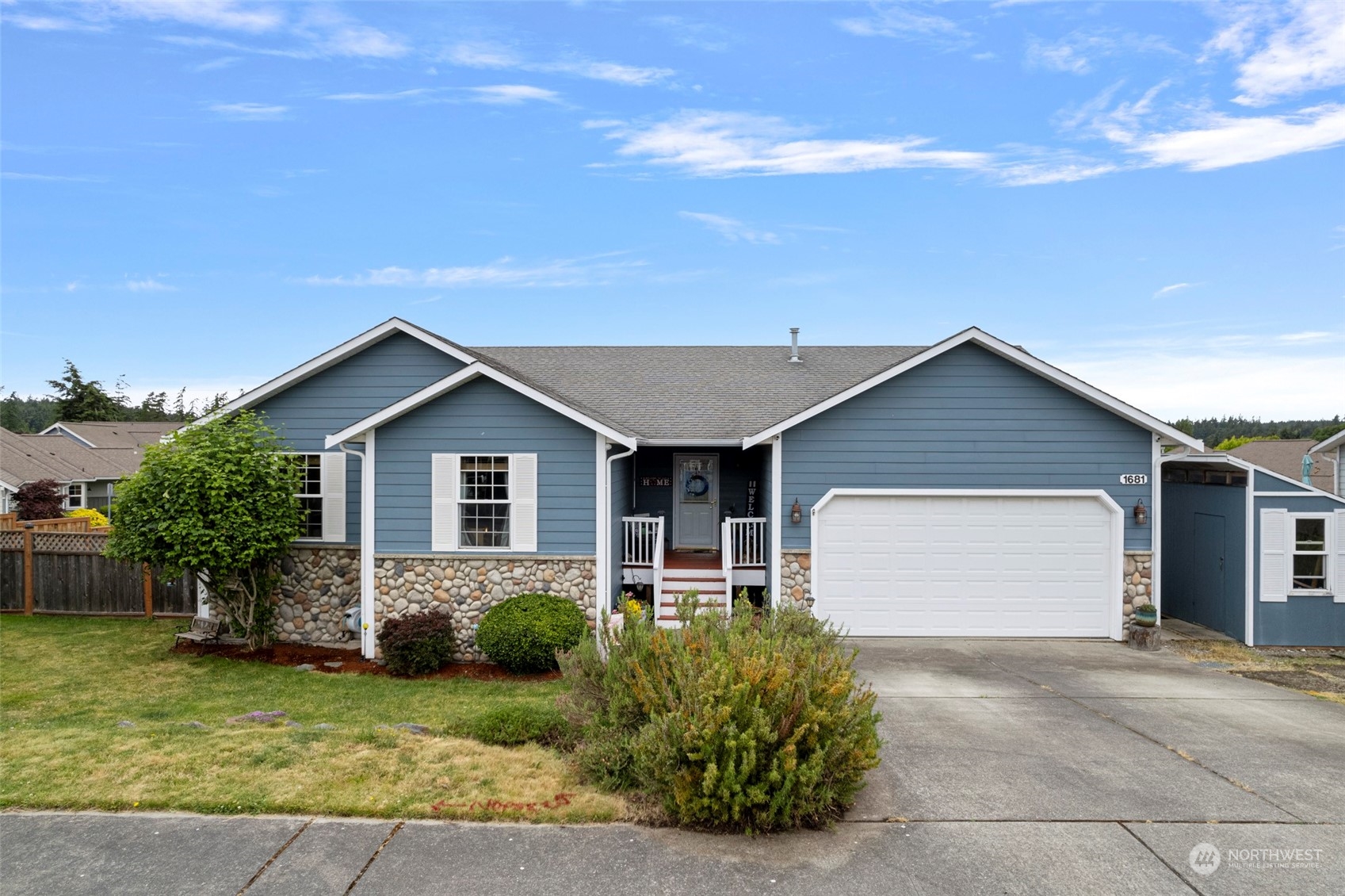1681 Sw Victory Street Oak Harbor WA 98277