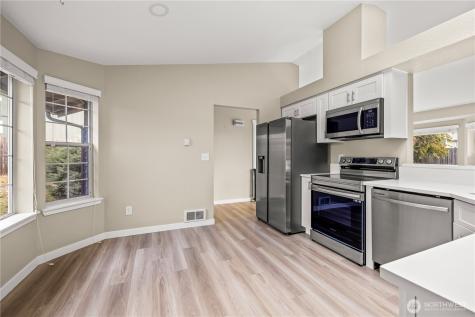 9612 Hedera Court SE Olympia WA 98513
