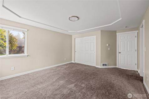 9612 Hedera Court SE Olympia WA 98513