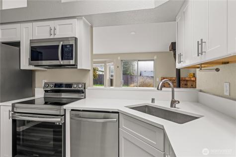 9612 Hedera Court SE Olympia WA 98513