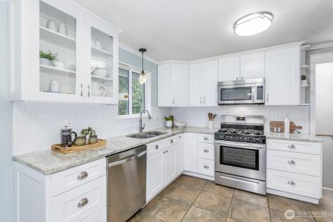 2425 Whitechuck Drive Everett WA 98208