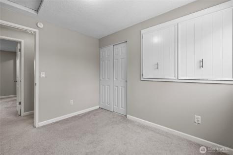 29237 20th Way S Federal Way WA 98003