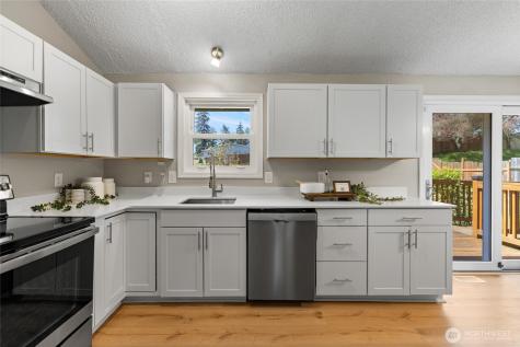 29237 20th Way S Federal Way WA 98003